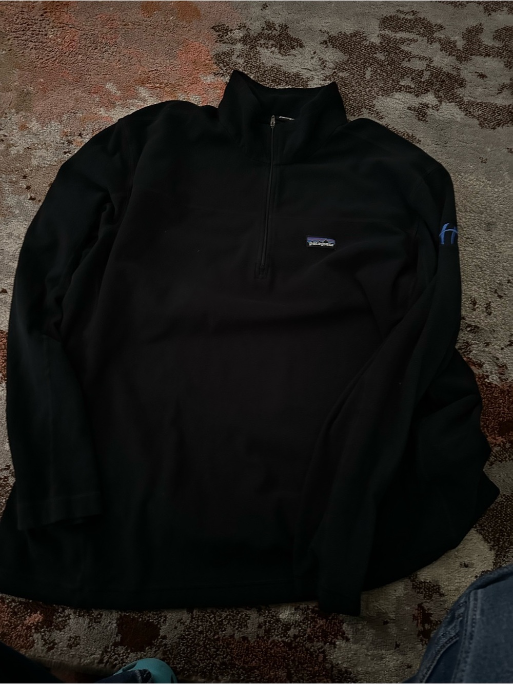 Patagonia Black Half-Zip Fleece Pullover